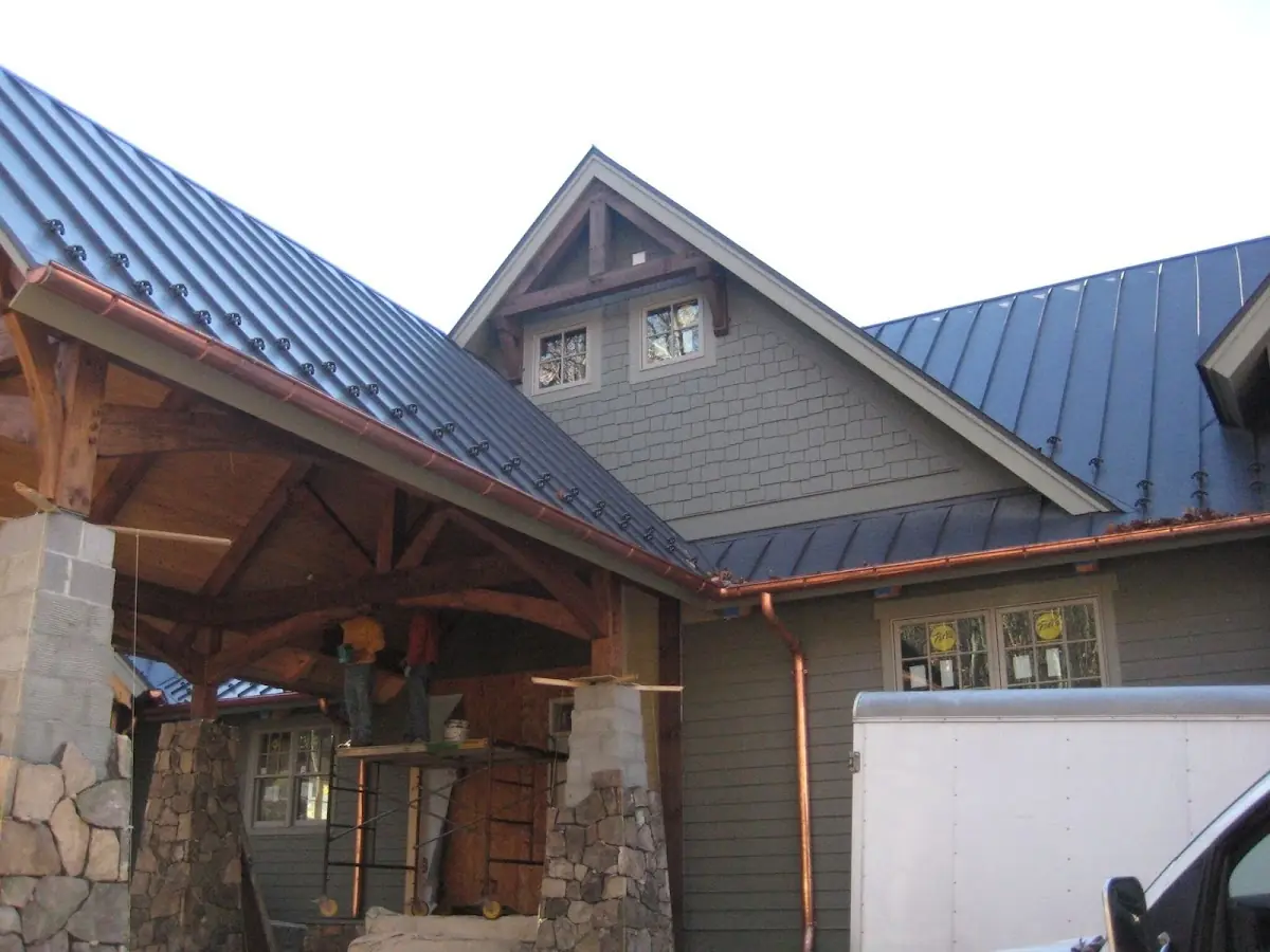 Craftsman Roofing team delivering quality roofing work in Shawan at Hunt Valley